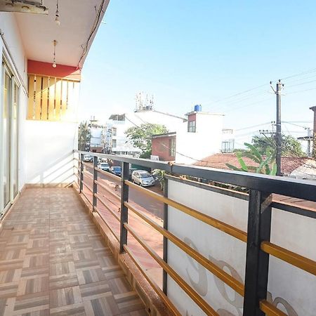 Fabexpress The Voyage Hotel Morjim Esterno foto